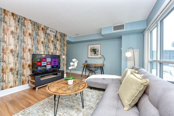 Room 148 of 319