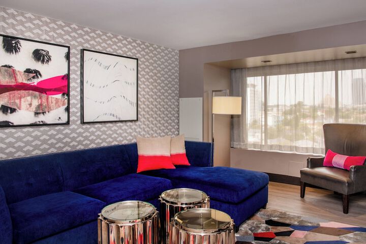 Room 48 of 108