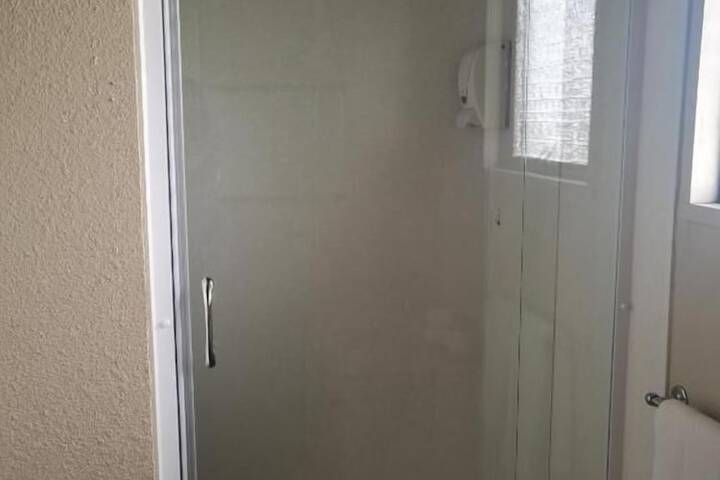 Room 25 of 84