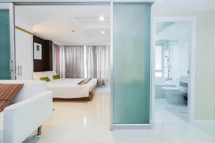 Room 26 of 88
