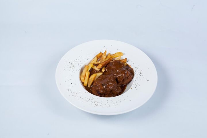 Dining 43 of 63