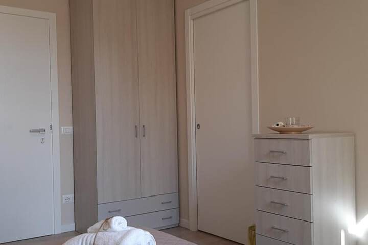 Room 13 of 48