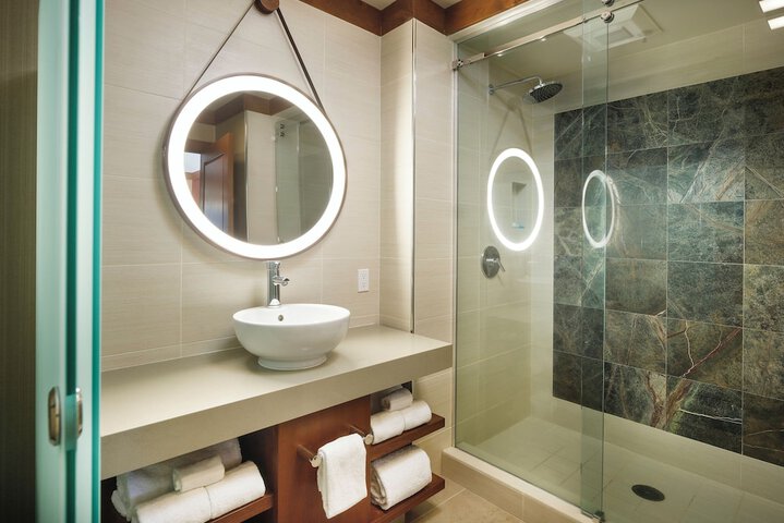 Clean Restrooms