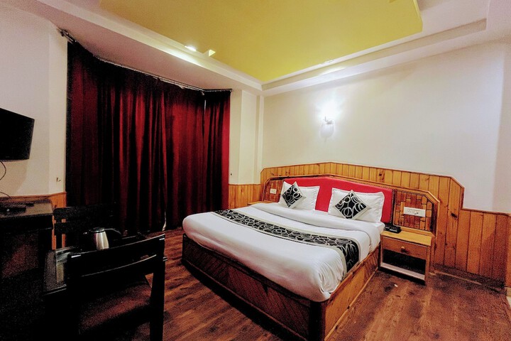 Room 14 of 43