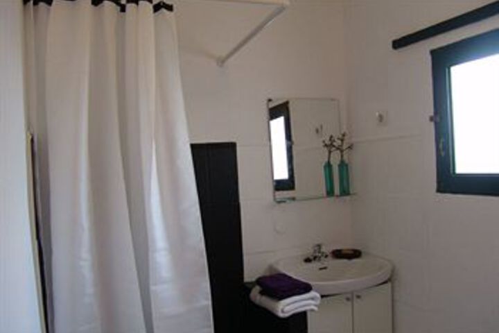 Room 2 of 46