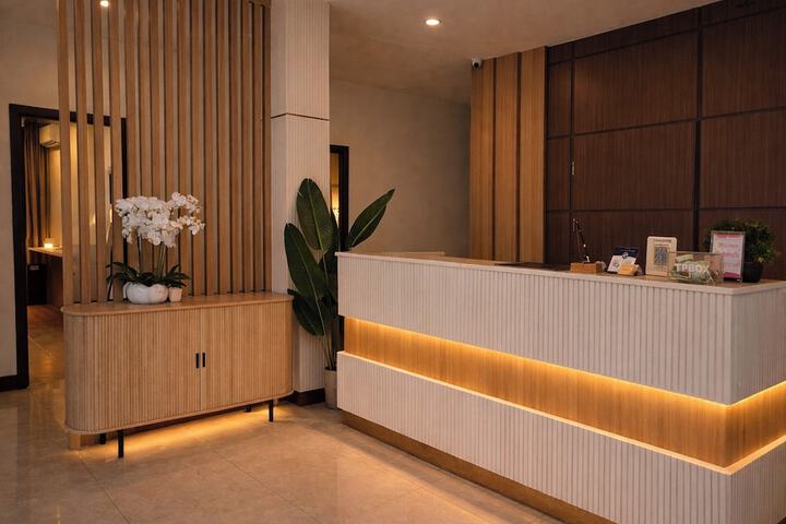 Hotel Interior 6 of 36