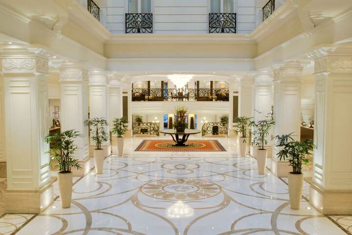 Hotel 2 of 80