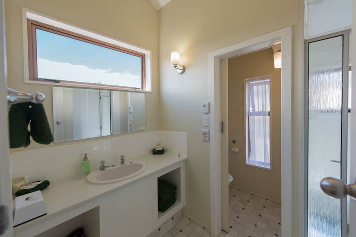 Room 15 of 20