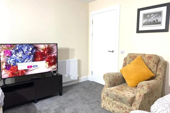 Room 2 of 21