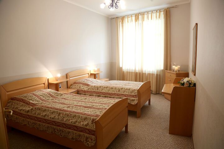 Room 3 of 39