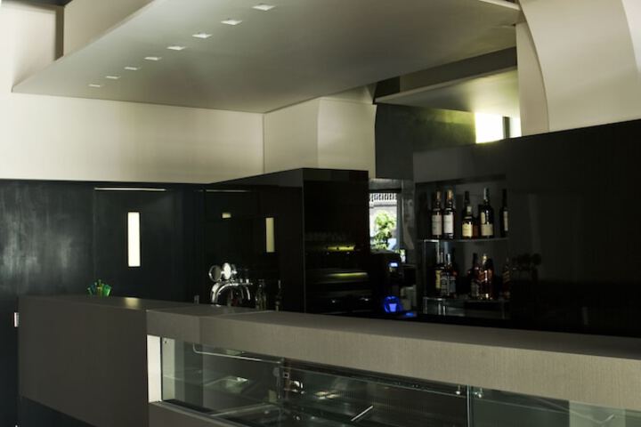 Lounge 58 of 67