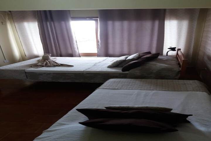 Room 9 of 24