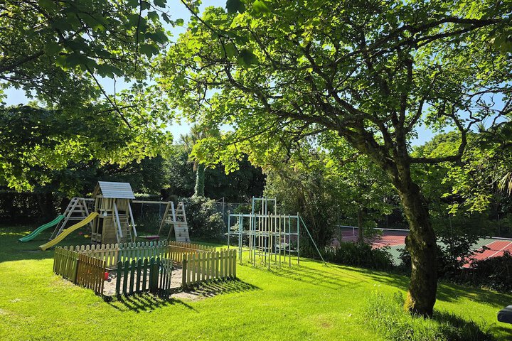 Children's play area - outdoor