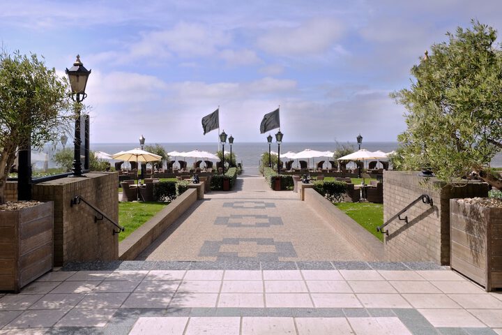 Terrace/Patio 33 of 37