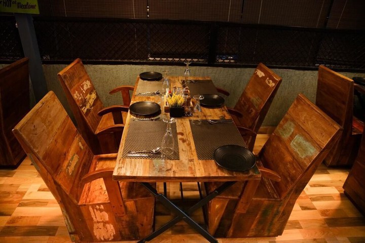 restaurant cafeteria