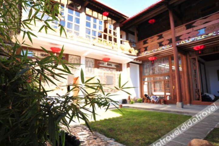 Tengchong Heshun Xianyun Home