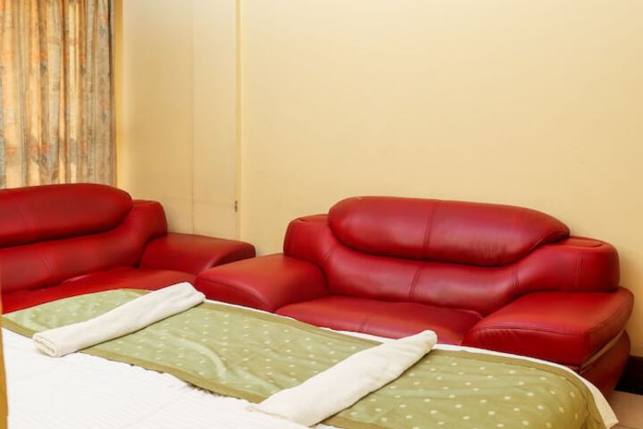 Room 30 of 44