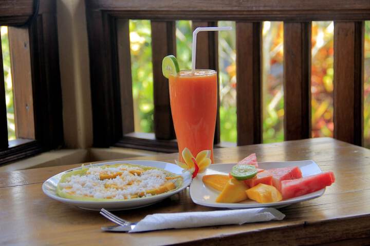 Breakfast area