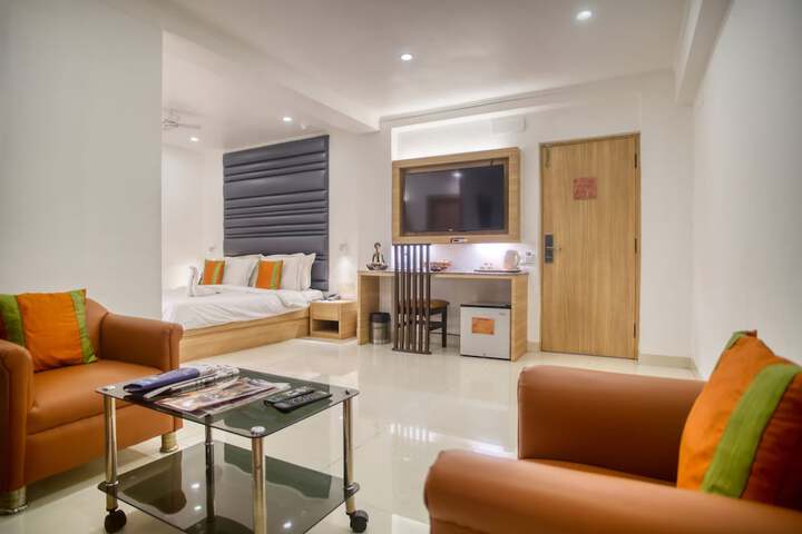Room 30 of 78