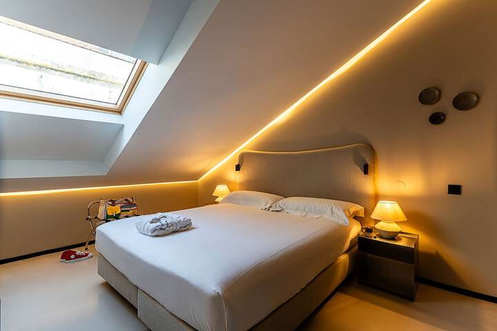 Room 22 of 50