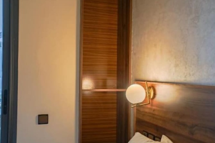 Room 29 of 53