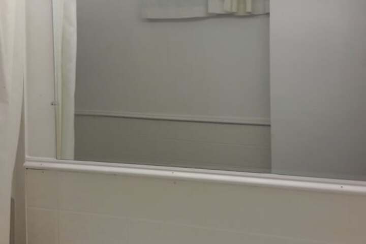 Room 20 of 83