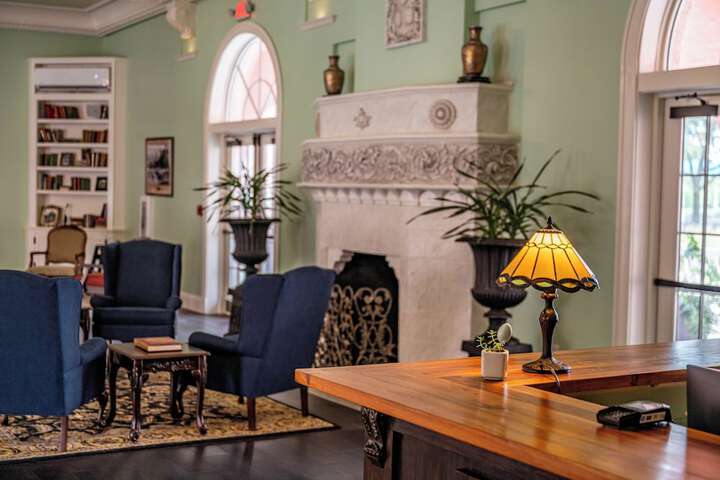 Hotel Interior 18 of 117