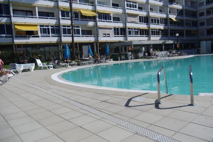 Hotel with Pool