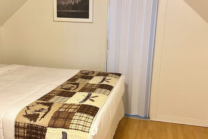 Room 36 of 116