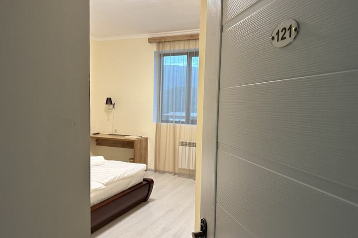 Hotel 5 of 39