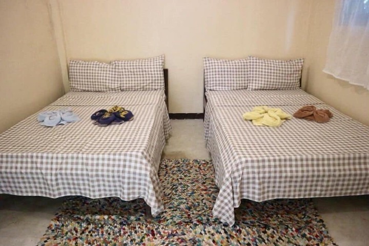 Room 5 of 25