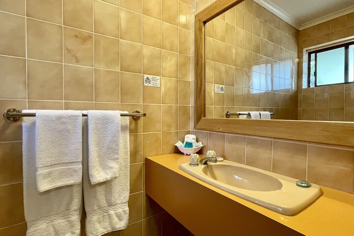 Room 20 of 26
