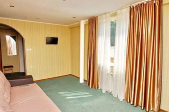 Room 31 of 36