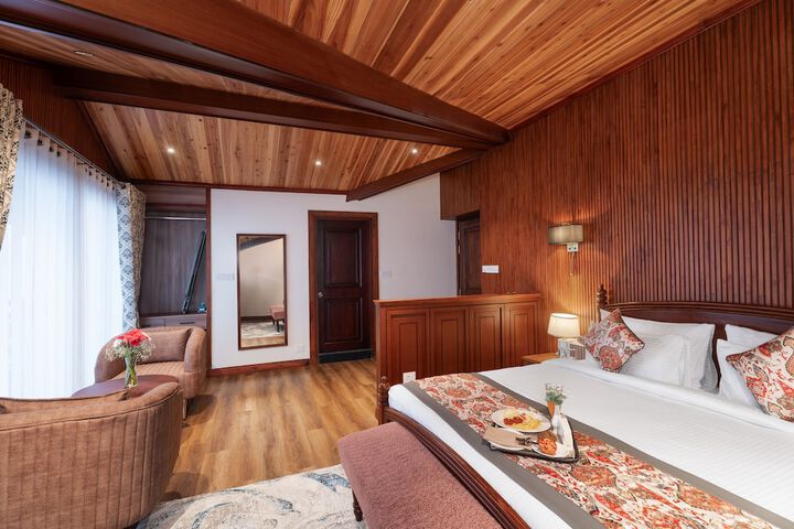 Room 18 of 38