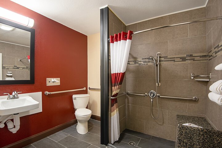Room 16 of 29