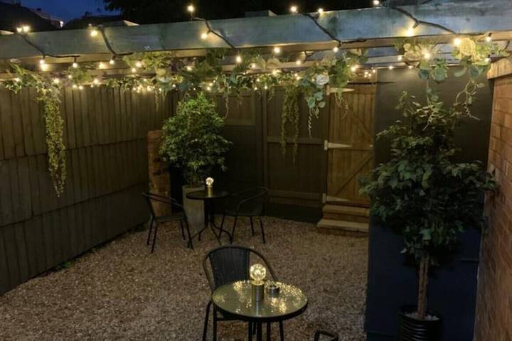 Terrace/Patio 8 of 18