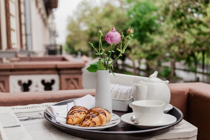 Breakfast/Coffee Service 31 of 73