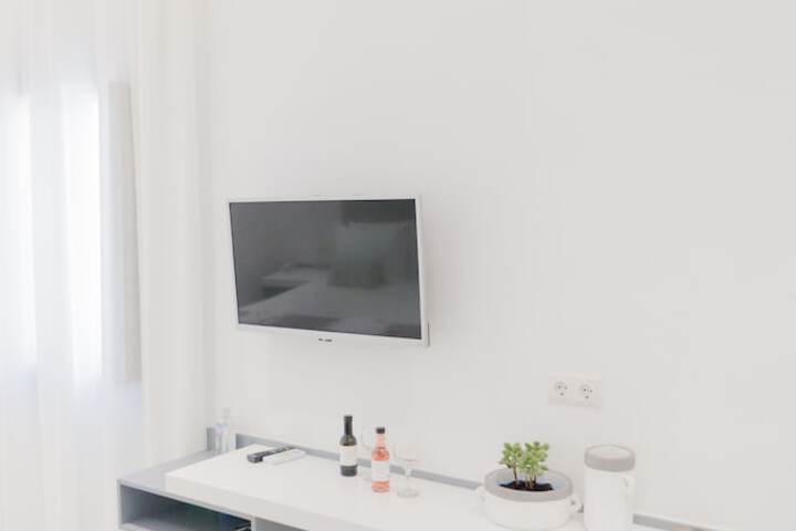 Room 10 of 40