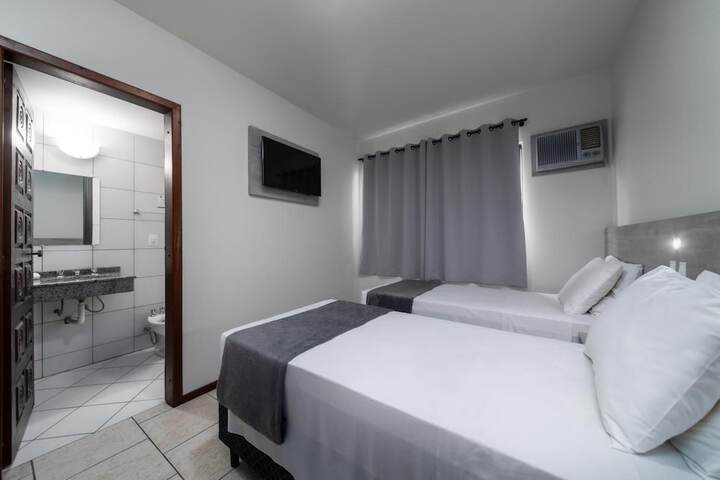 Room 20 of 44