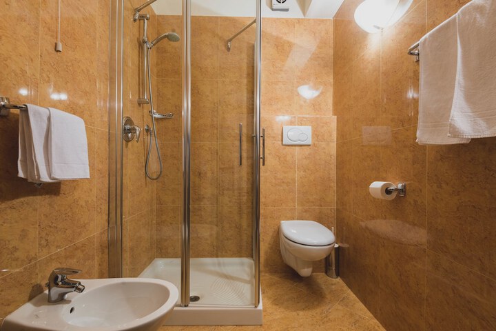 Clean Restrooms