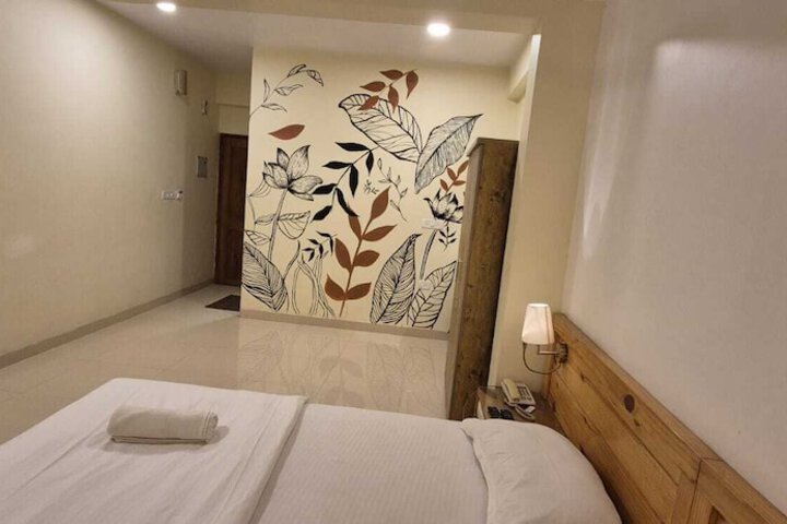 Room 20 of 169