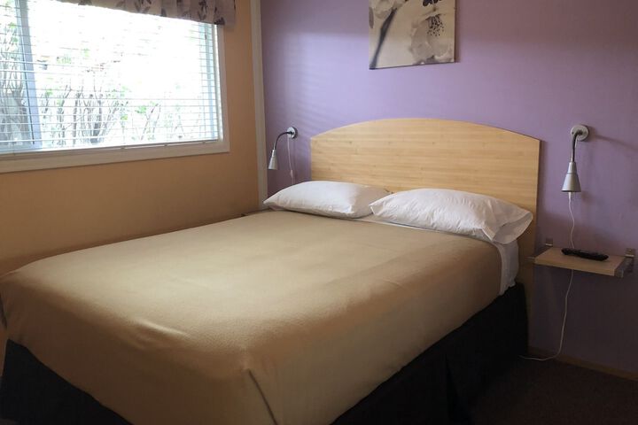 Room 2 of 47