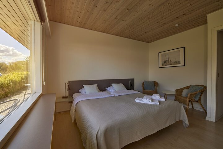 Room 4 of 57
