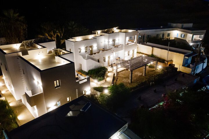 Hotel 80 of 97