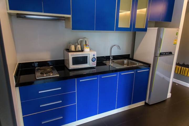 Private kitchenette
