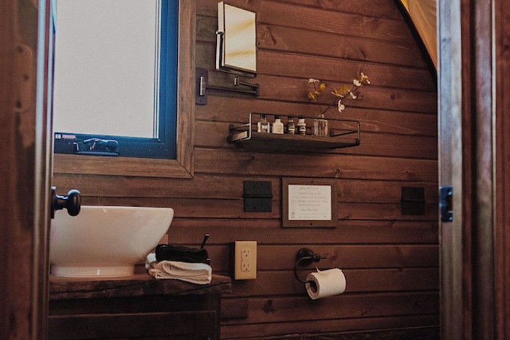Room 29 of 53