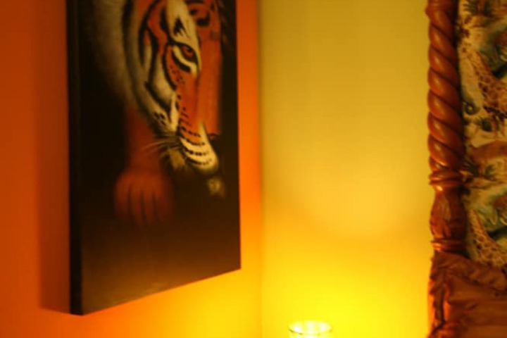 Room 10 of 30