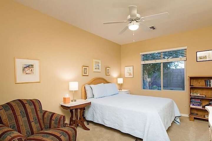 Room 6 of 33