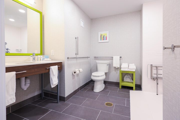 Bathroom shower