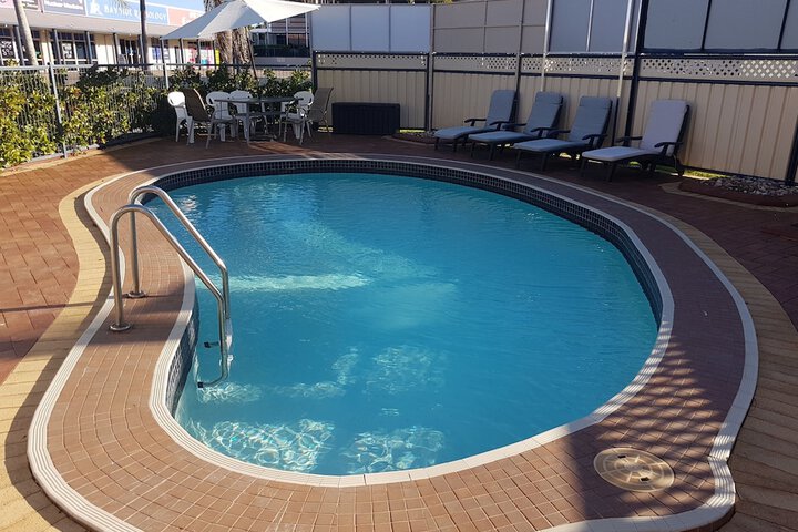 Hotel Pool